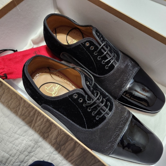 Christian Louboutin Greggo Flat Pat/Suede Sz 40(US 8)